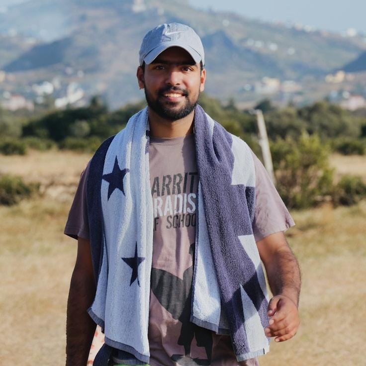 A client relations director discussing corporate gifting strategy with business clients